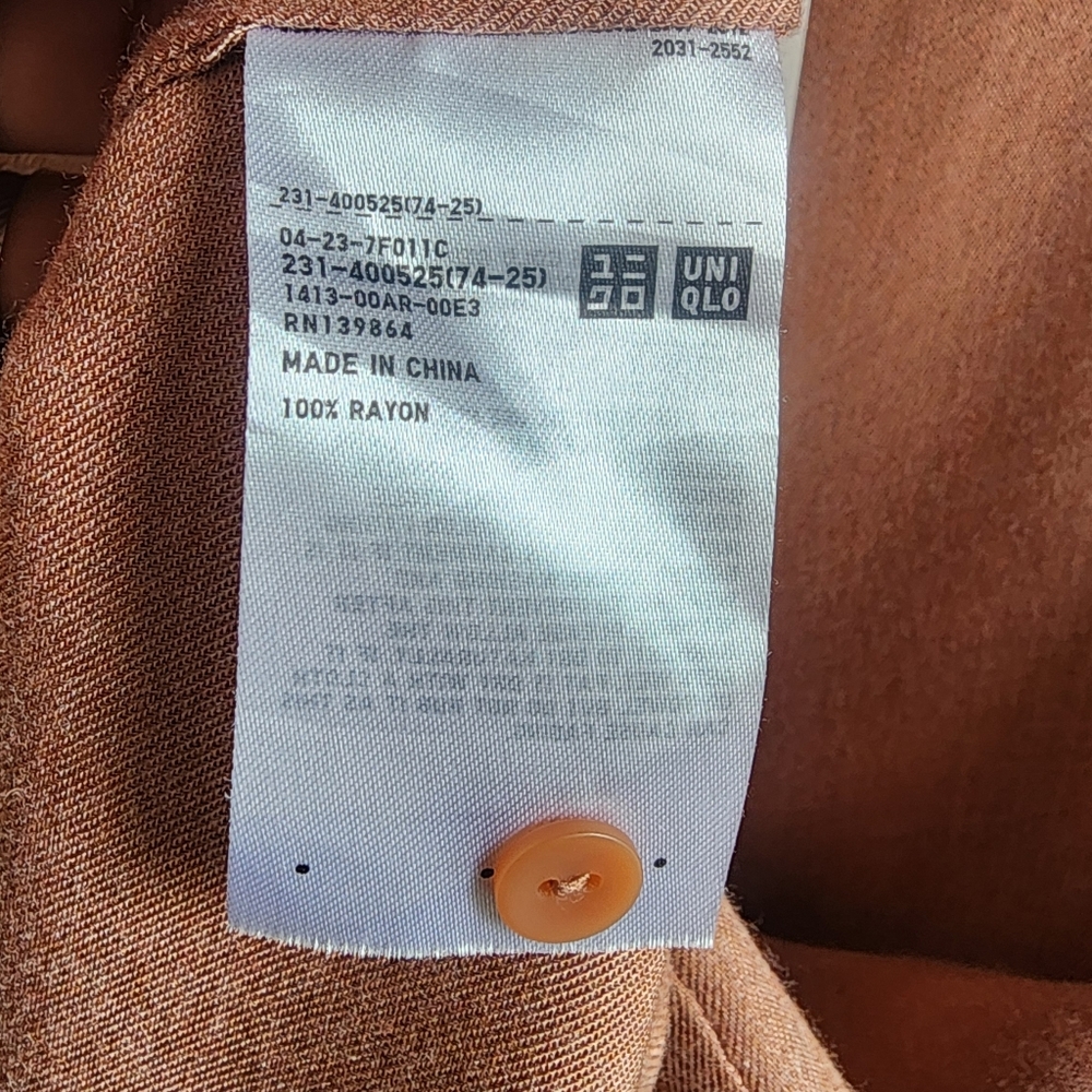 Uniqlo Long Sleeve Rayon Blouse, Sz M - Picture 11 of 12